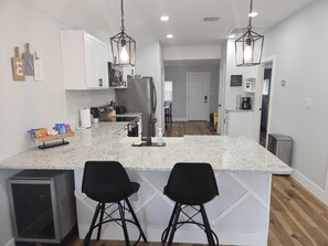 Fridge, microwave, oven, stovetop - ~ Houston Heights 4-plex with patio ~ (Houston)