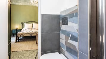 1 camera, Wi-Fi, lenzuola