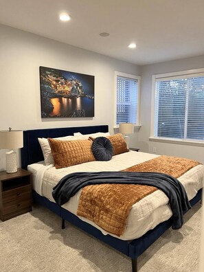 6 chambres, fer et planche à repasser, lit parapluie, Wi-Fi