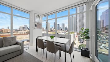 Two Bedroom Suite | 餐厅
