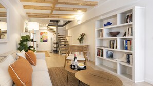 Living area - Cascais Petit Bijou by CadenzaLux (Cascais)