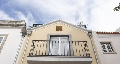 Cascais Petit Bijou by CadenzaLux