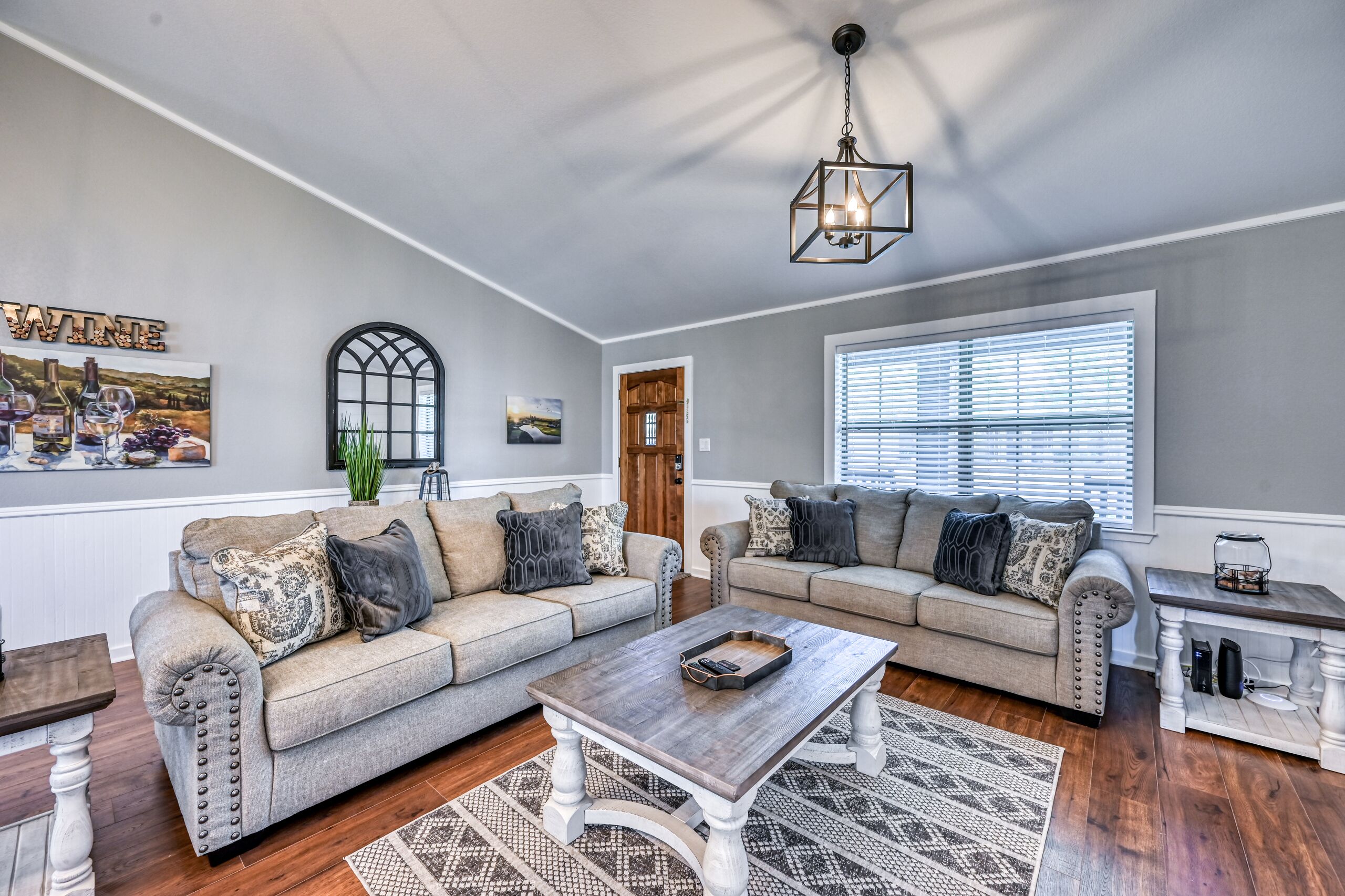 House, Multiple Beds, Patio | Living area | TV