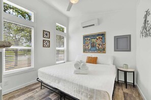 House, 1 King Bed, Patio (#23 3567 US 290 E) | 1 bedroom, individually decorated, individually furnished, bed sheets - Resort at Fredericksburg Unit 23 (Fredericksburg)