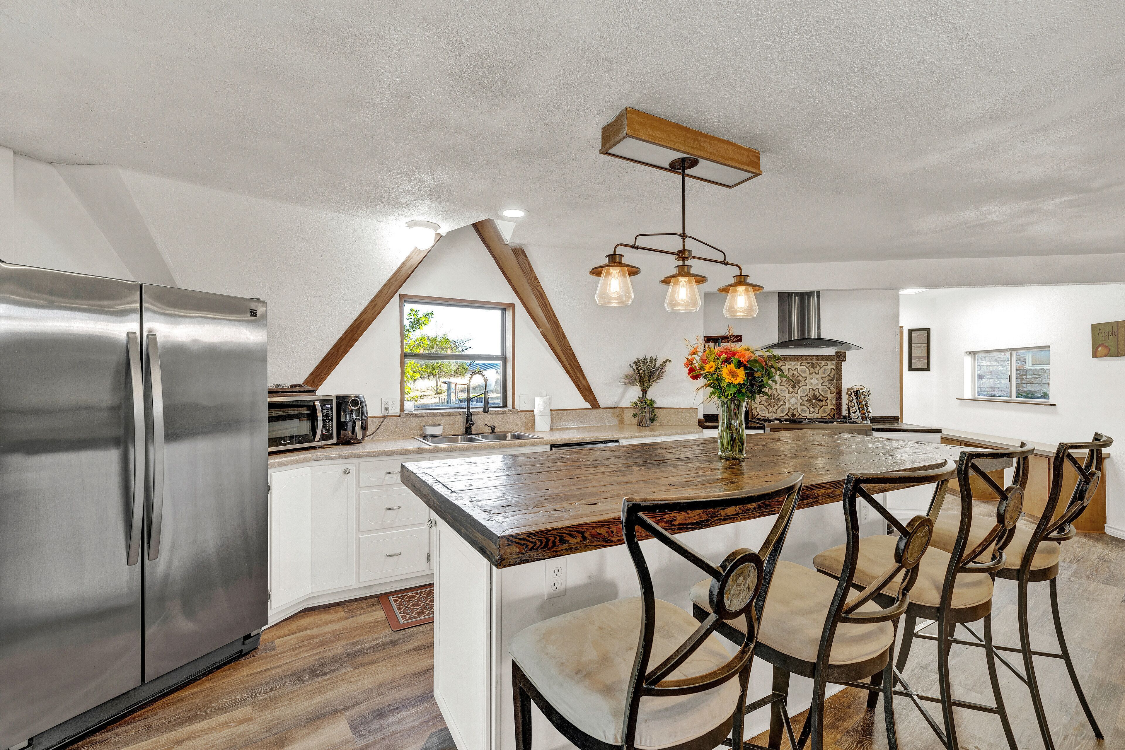 Maison, plusieurs lits, patio | Cuisine privée