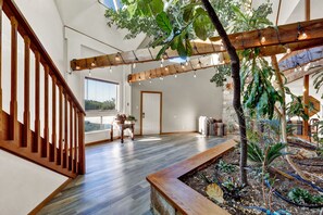 Interior - Unique Geodesic Dome House 5 mi to Dntwn Fred! (Fredericksburg)