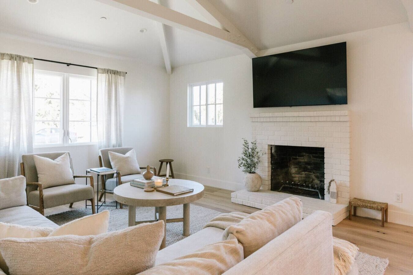 Smart-TV, Stereoanlage