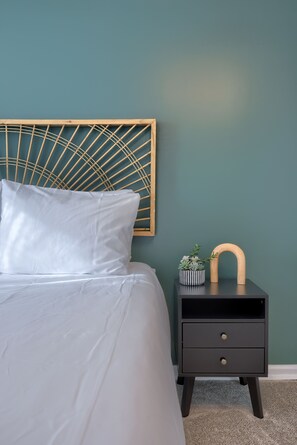 4 Schlafzimmer, Bügeleisen/Bügelbrett, kostenloses WLAN, Bettwäsche