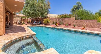 Harrizona Hills-Tranquil Pool Oasis, 15 Min to Scottsdale, 30 to Airports