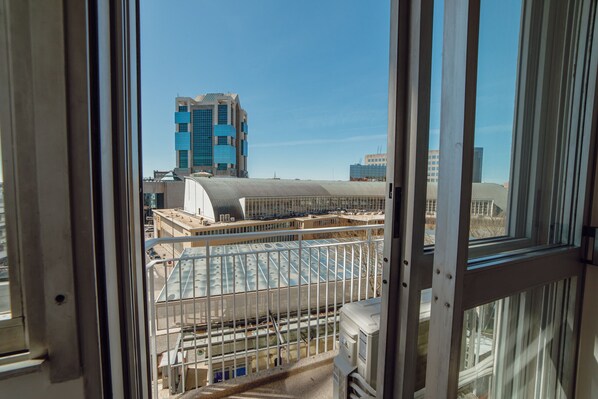 Interior - GRAND APARTMENT MERCADO BOM SUCESSO by VACATIONY (Oporto)