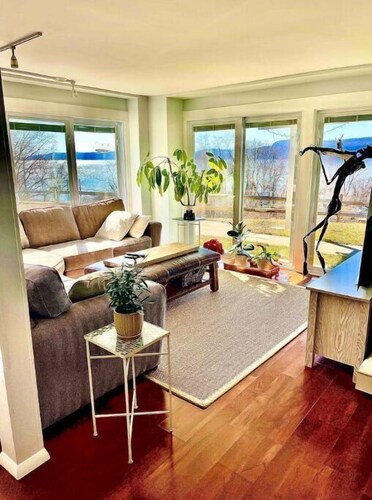 Hudson River Peaceful Getaway