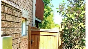Unclassified image, 3 of 22, button - Cozy Basement Apt two bedrooms sleep 4
You can enjoy TEA & COFFEE with no charge (Barrie)