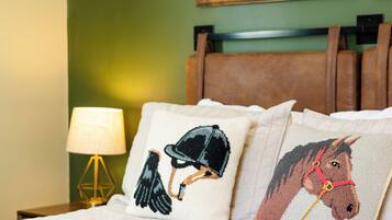 4 chambres, bureau, fer et planche à repasser, Wi-Fi gratuit