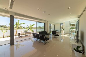 Villa, 3 Bedrooms, Private Pool, Garden View | Interior - Luxury Villa Mirror - 200meters From The Beach! (Chania)