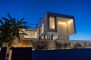 Villa, 3 Bedrooms, Private Pool, Garden View | Exterior - Luxury Villa Mirror - 200meters From The Beach! (Chania)