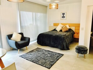 1 habitación, caja de seguridad en la habitación y wifi gratis 