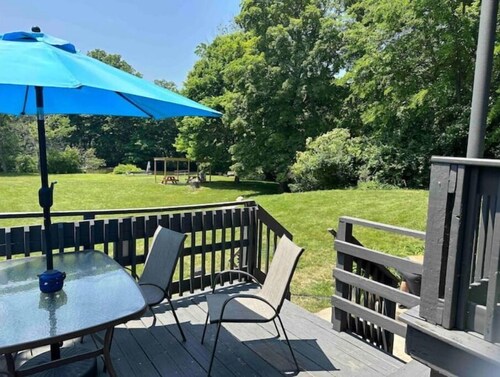 Cozy Riverfront w/Balcony-Fish/Hunt/Golf