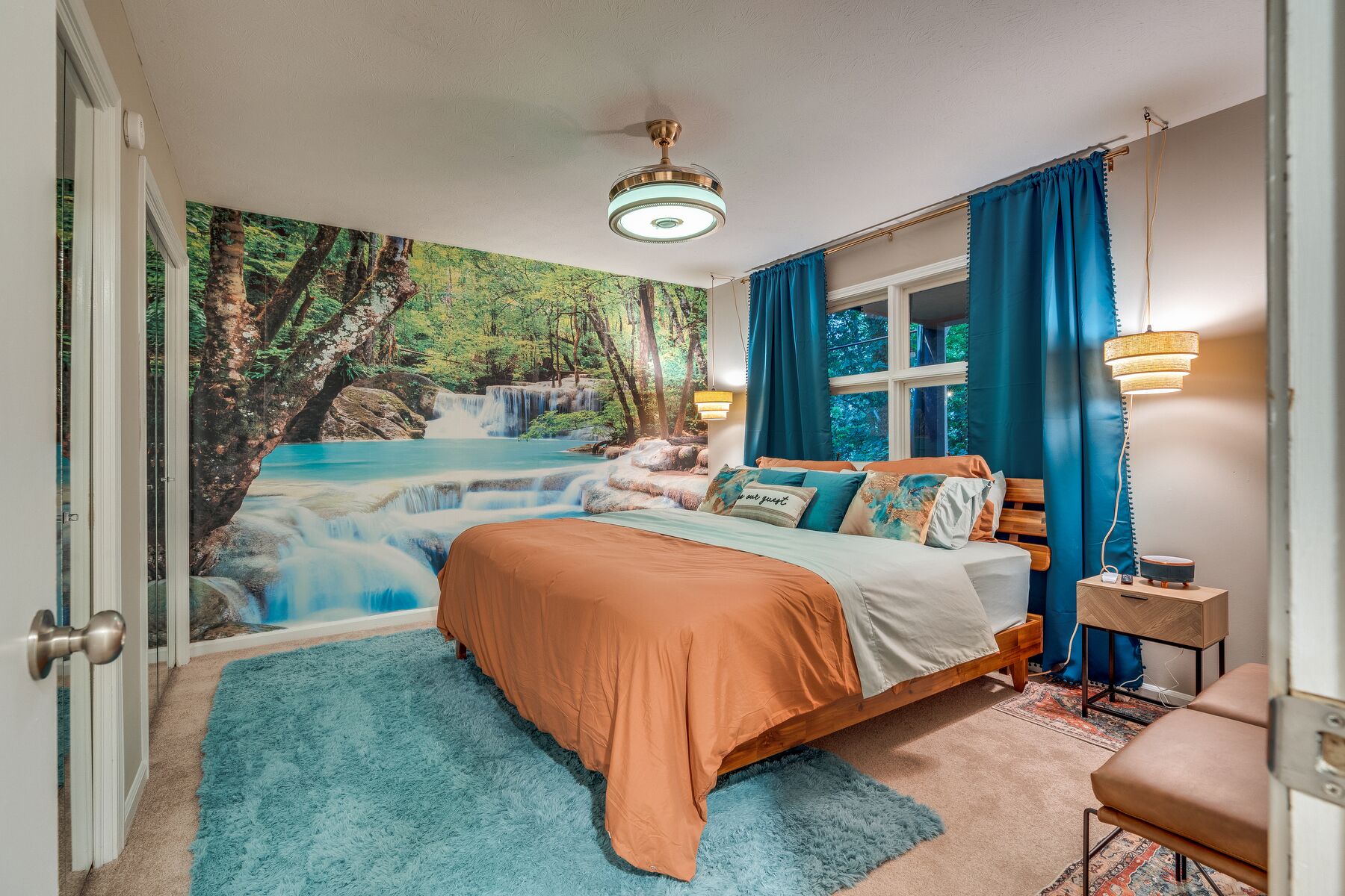 2 chambres, fer et planche à repasser, Wi-Fi gratuit, draps fournis