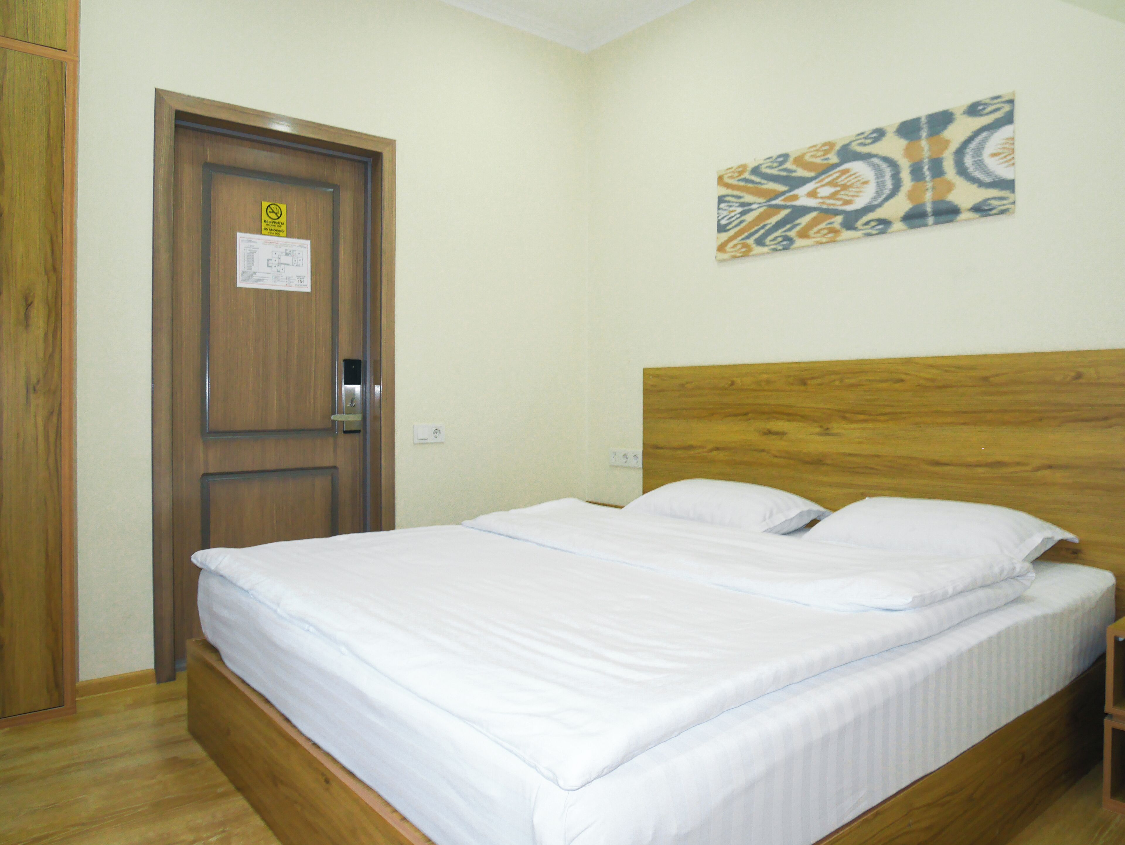 Standard Room | Blackout drapes, soundproofing, iron/ironing board, free WiFi