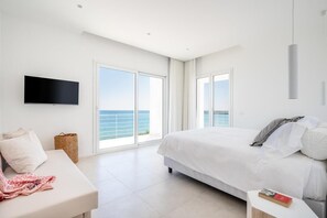 4 bedrooms, WiFi, bed sheets