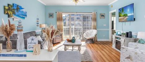 Smart-TV, peis og DVD-spiller