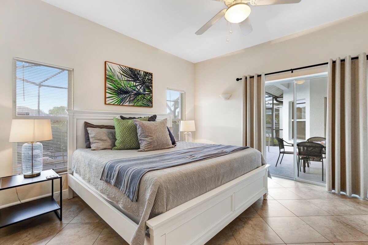 Photo 20 of Special Offer: Cozy 3BR Retreat with Private Pool & Lakeview – Hot Deal Today!