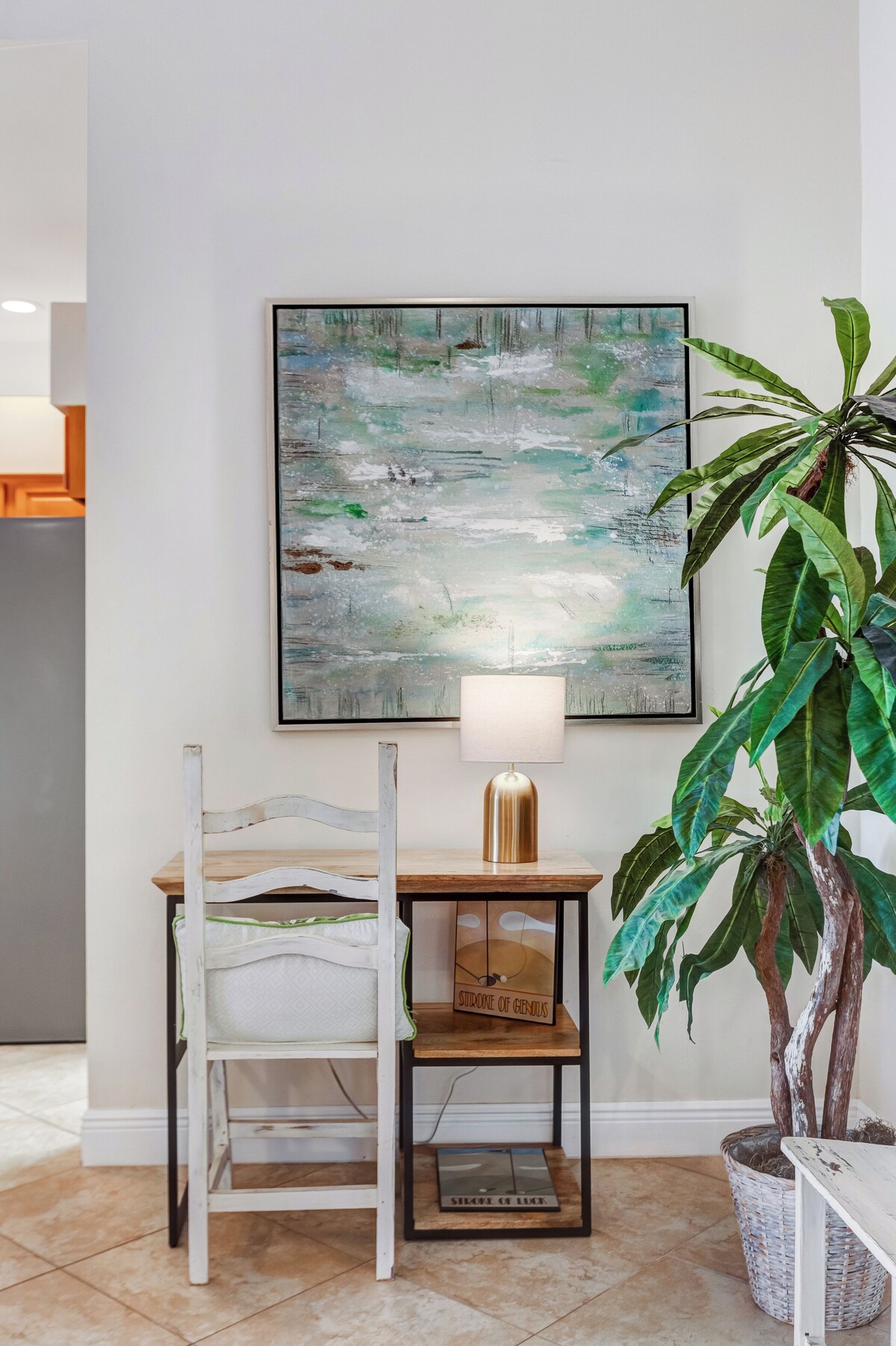 Photo 13 of Special Offer: Cozy 3BR Retreat with Private Pool & Lakeview – Hot Deal Today!
