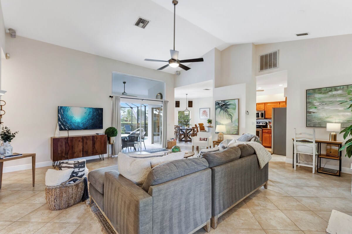 Photo 19 of Special Offer: Cozy 3BR Retreat with Private Pool & Lakeview – Hot Deal Today!