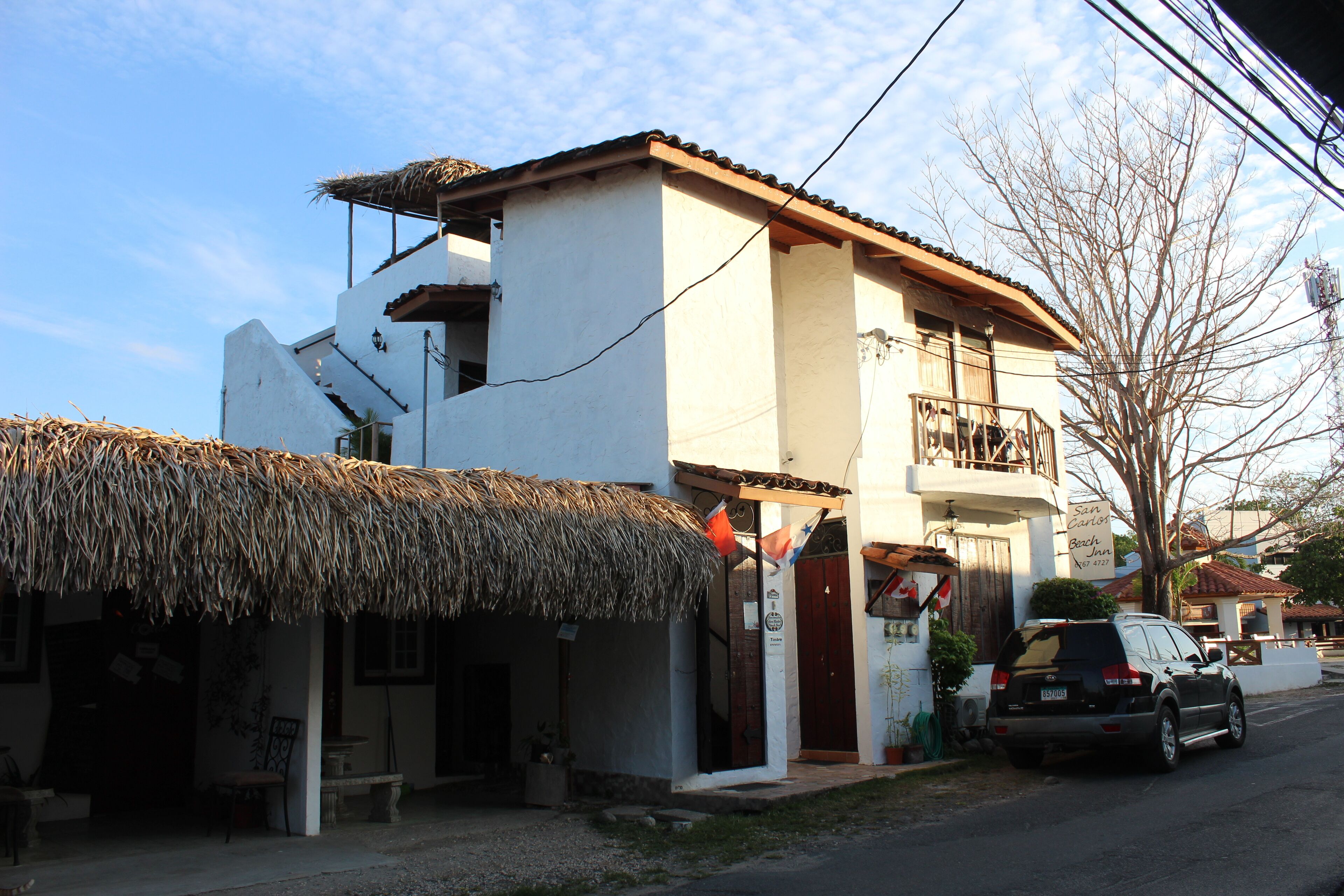 Photo - Hotel San Carlos Beach .