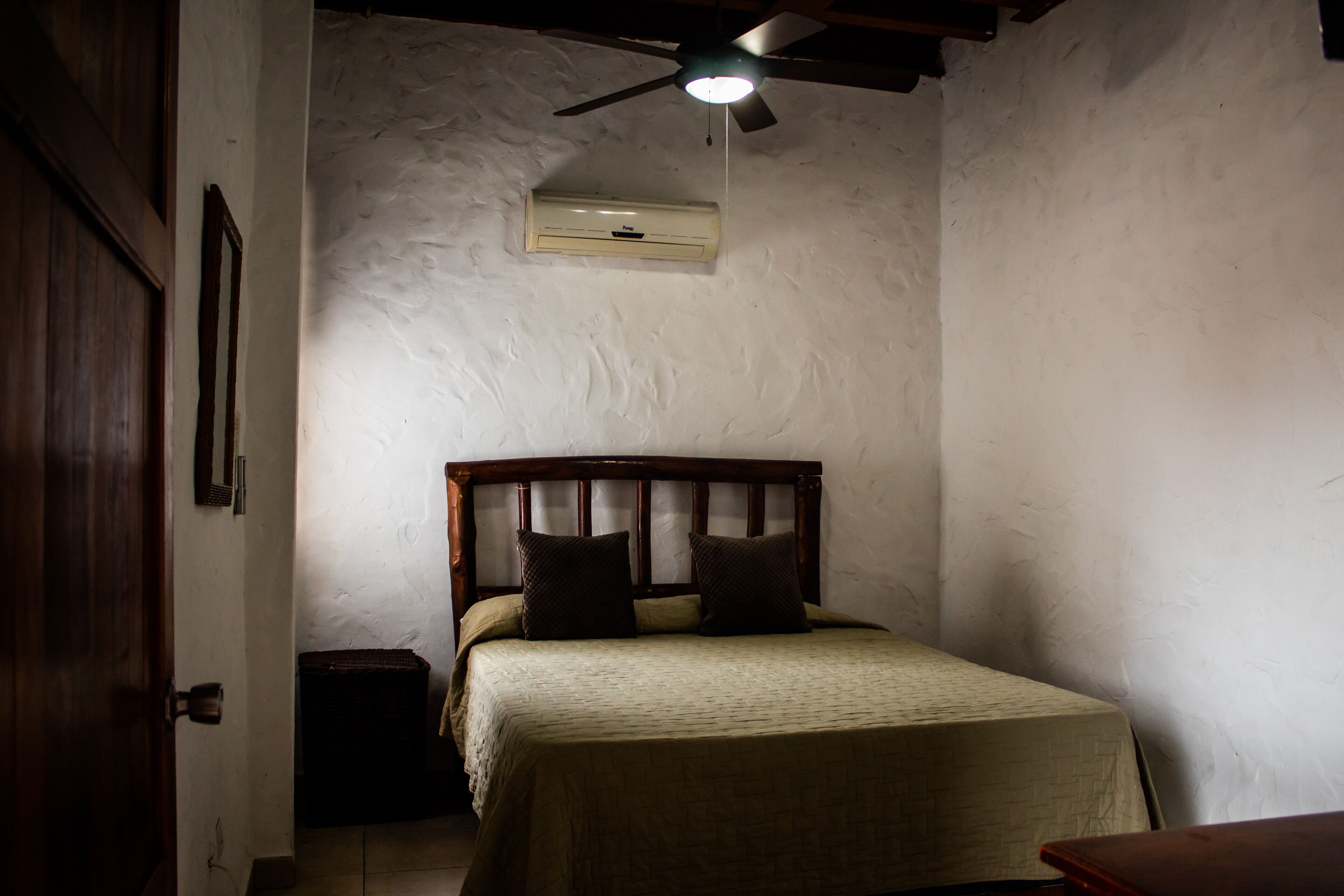 Photo - Hotel San Carlos Beach .