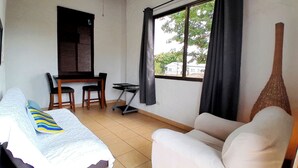 標準公寓 | 起居區