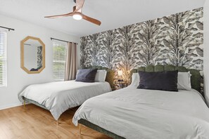 2 makuuhuonetta, silitysrauta/-lauta, Wi-Fi, vuodevaatteet