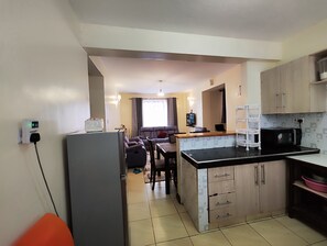 Interior - Pine Residency Stays (Rungiri)