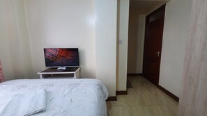 1 chambre, fer et planche à repasser, Wi-Fi, draps fournis