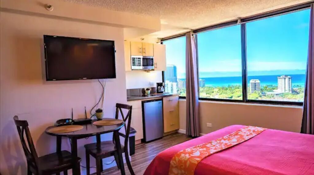 1 dormitorio, tabla de planchar con plancha, wifi gratis y ropa de cama