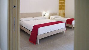 Egyptian cotton sheets, premium bedding, down comforters - PERLA SUITE (Mesagne)