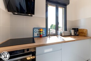 Køleskab, mikrobølgeovn, ovn, opvaskemaskine