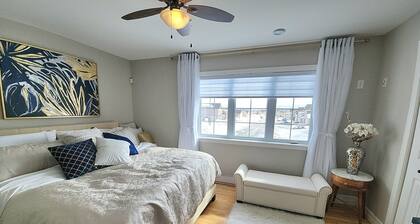 *Wow!* Executive Cozy Home - 3 bedroom, 2 bath