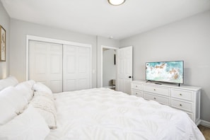 3 Schlafzimmer, Schreibtisch, Bügeleisen/Bügelbrett, kostenloses WLAN