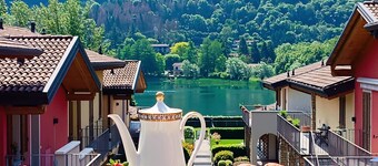 Delightful nest with pool on Lake D'Endine