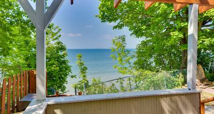 ‘Turtle Cove Bay Beach House’ ~ 13 Mi to Buffalo!