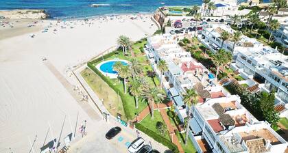 Beachfront at Cala Capitán Beach – Maximum 4 guests