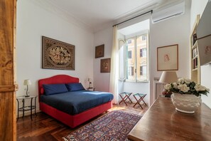 Room - MM Ottaviano - One step away from the Vatican Apartment. (Roma)
