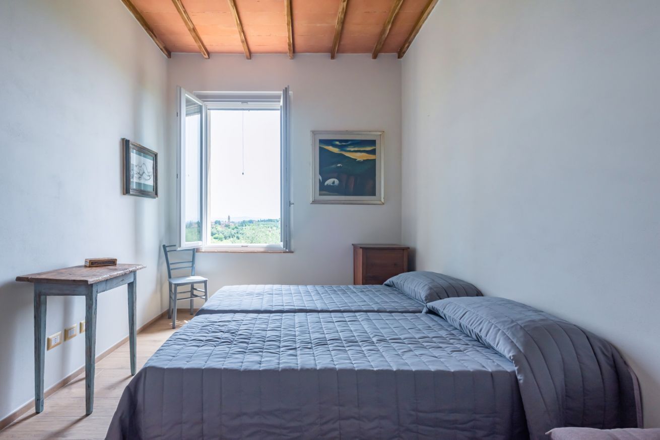 3 camere, ferro/asse da stiro