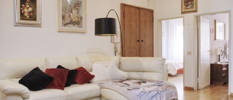 Älytelevisio, kirjoja