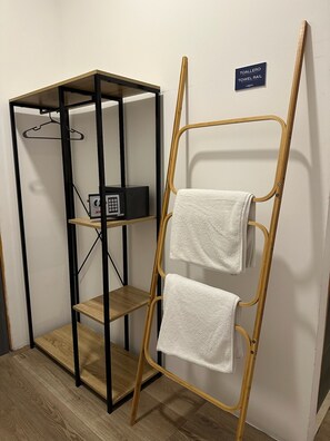 Couette en duvet d'oie, coffres-forts dans les chambres