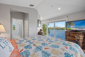 4 bedrooms, free WiFi, bed sheets