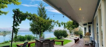 Columbia River Waterfront with Private Dock near Gamble Sands Golf Course!