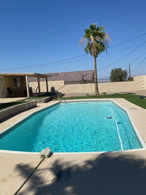 Piscine extérieure