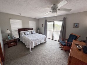 3 quartos, Wi-Fi de cortesia, roupa de cama